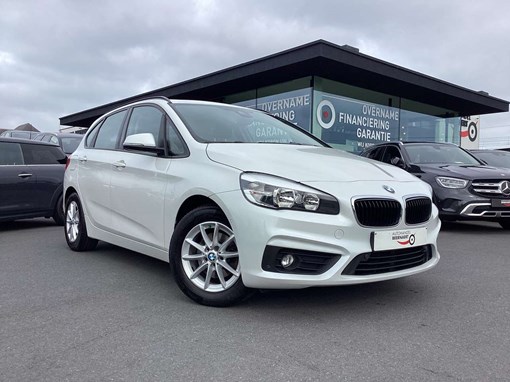 BMW 216