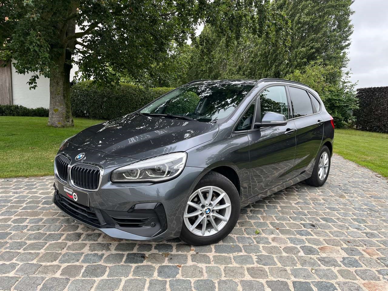 BMW 216