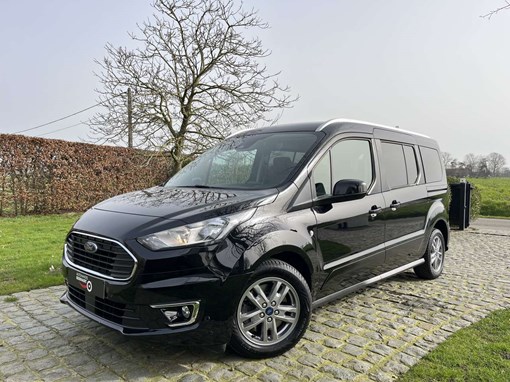 Ford Grand Tourneo