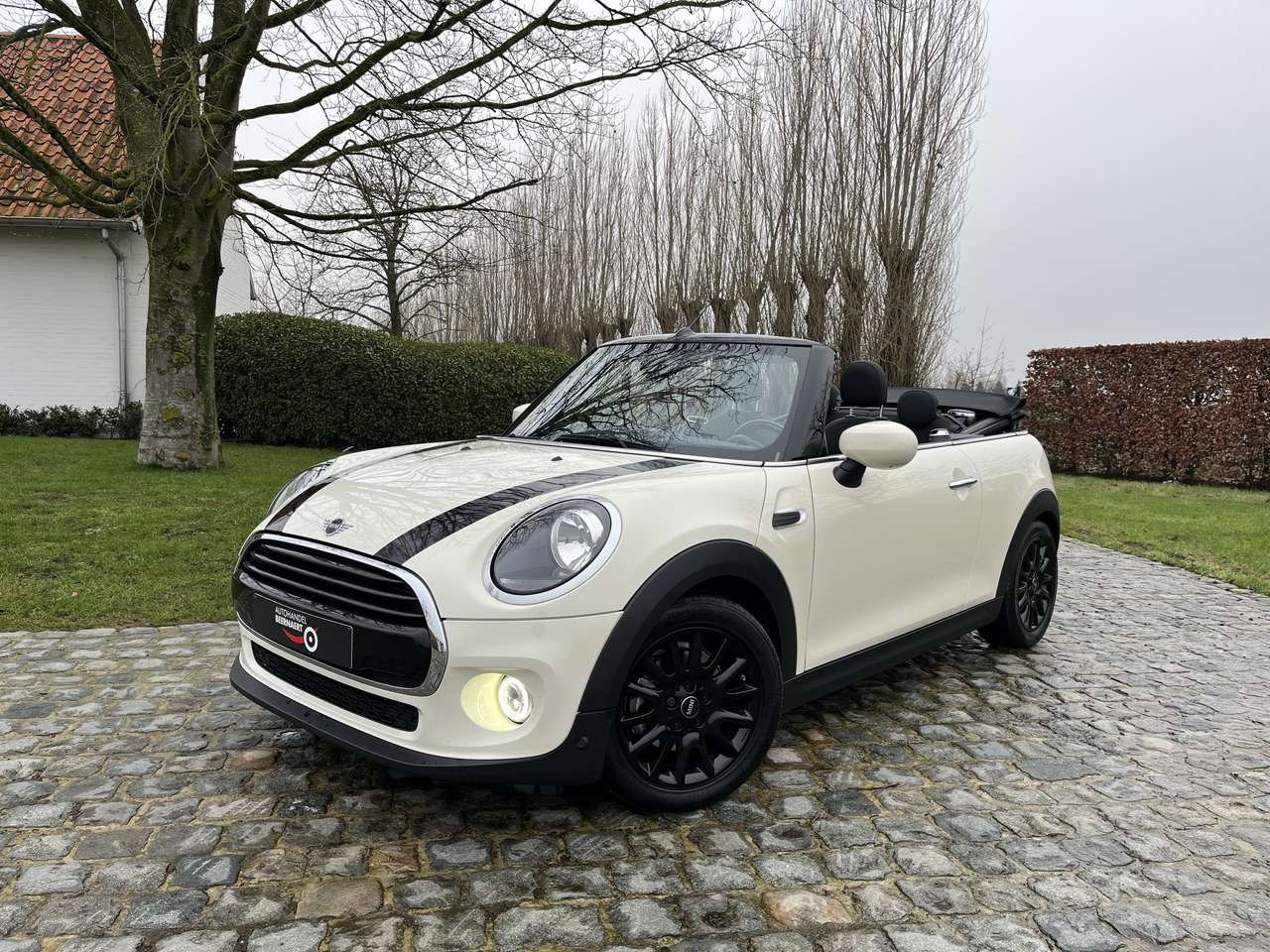 MINI Cooper Cabrio