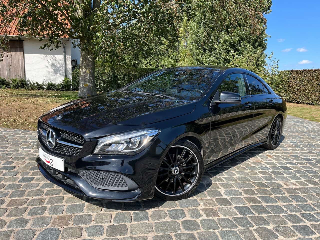 Mercedes-Benz CLA 200