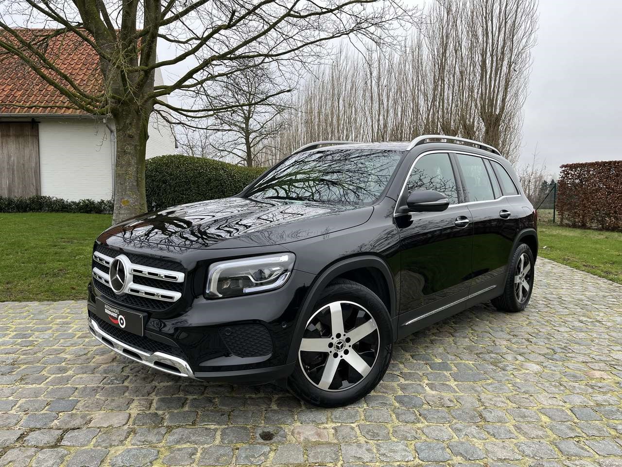 Mercedes-Benz GLB 180