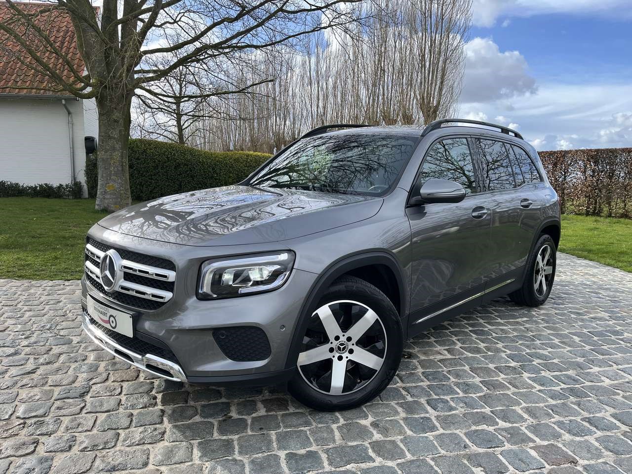 Mercedes-Benz GLB 180